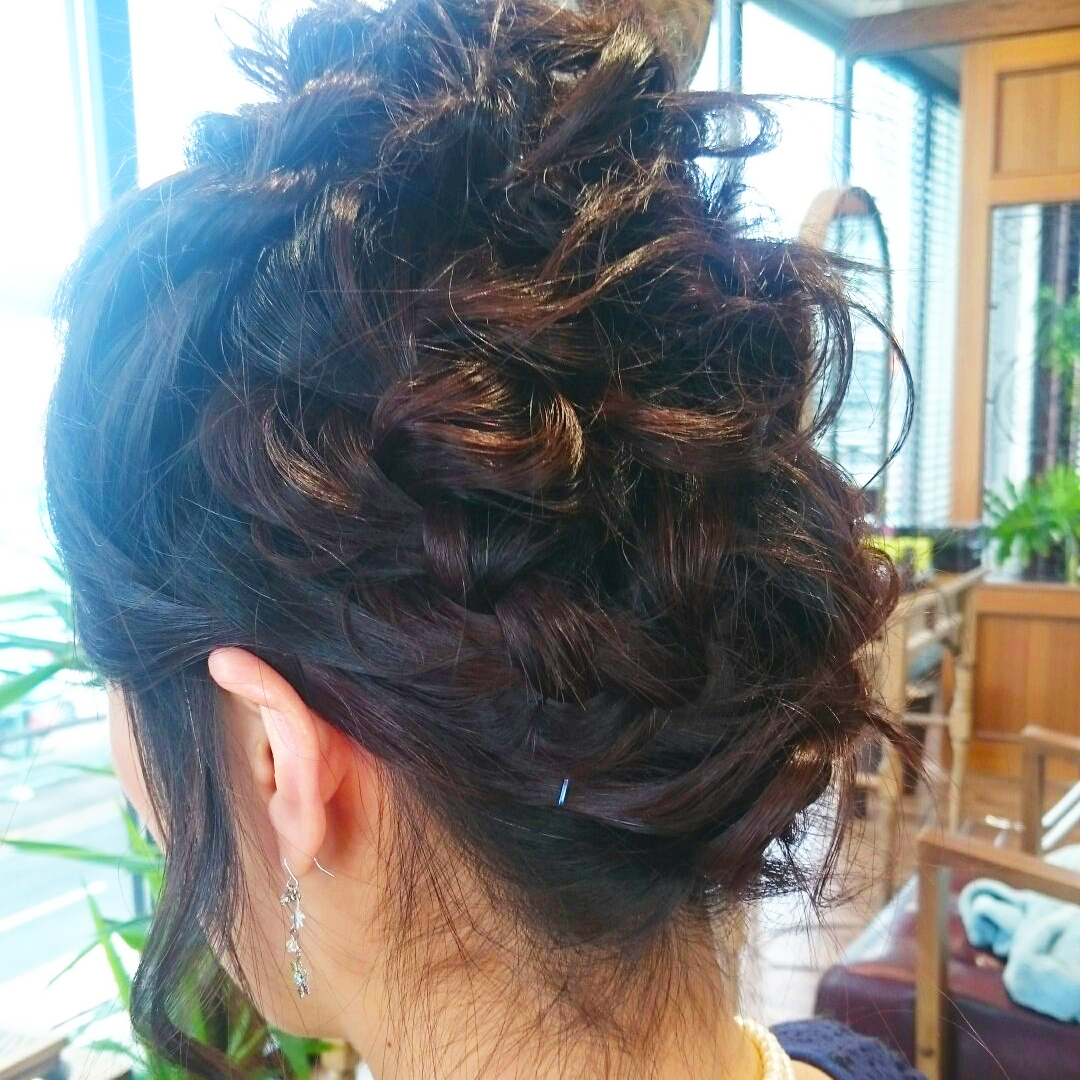 四條畷 美容院 美容室 ヘアメイク リースト Re-st.