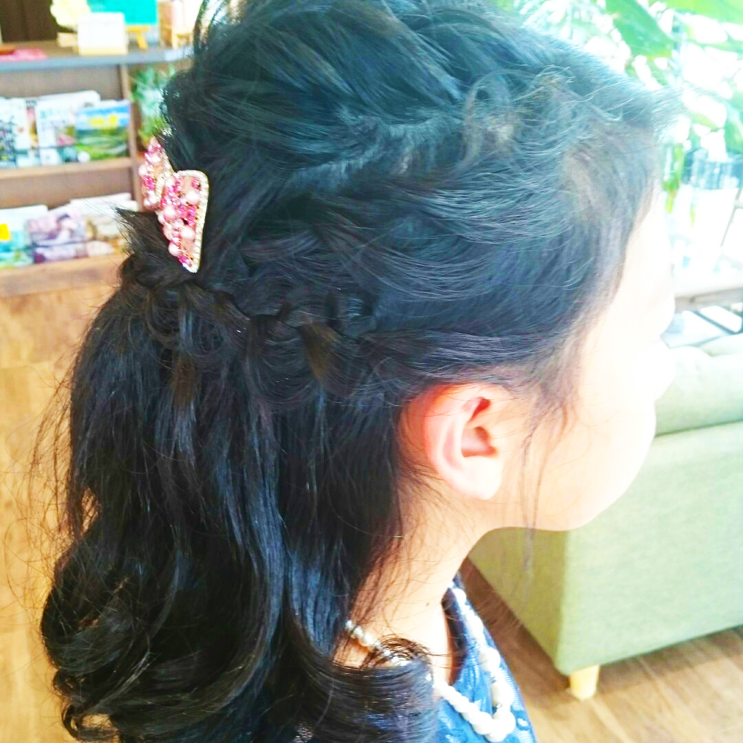 四條畷 美容院 美容室 ヘアメイク リースト Re-st.