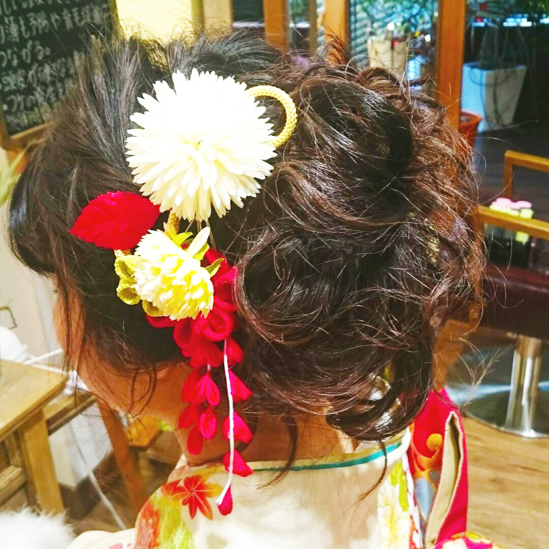 四條畷 美容院 美容室 ヘアメイク リースト Re-st.