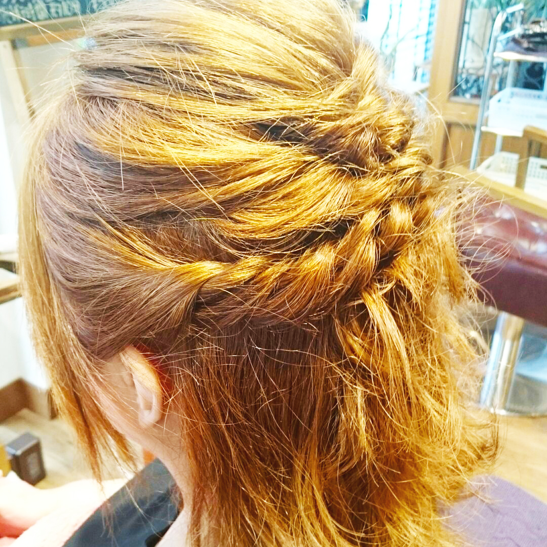 四條畷 美容院 美容室 ヘアメイク リースト Re-st.